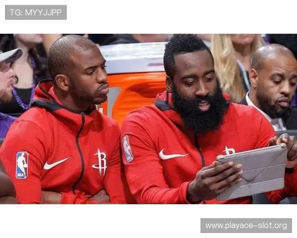 火箭再传退役风声引关注社交平台耐人寻味留言持续引发热议讨论 火箭再传退役风声引关注社交平台耐人寻味留言持续引发热议讨论